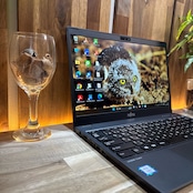 \ 公式ショップ限定価格❣️/ おすすめ《ハイスペック》LIFEBOOK U938/VW 最高峰i7 メモリ12GB SSD256GB フルHD ノートパソコン 安心サポート&3ヶ月保証付き