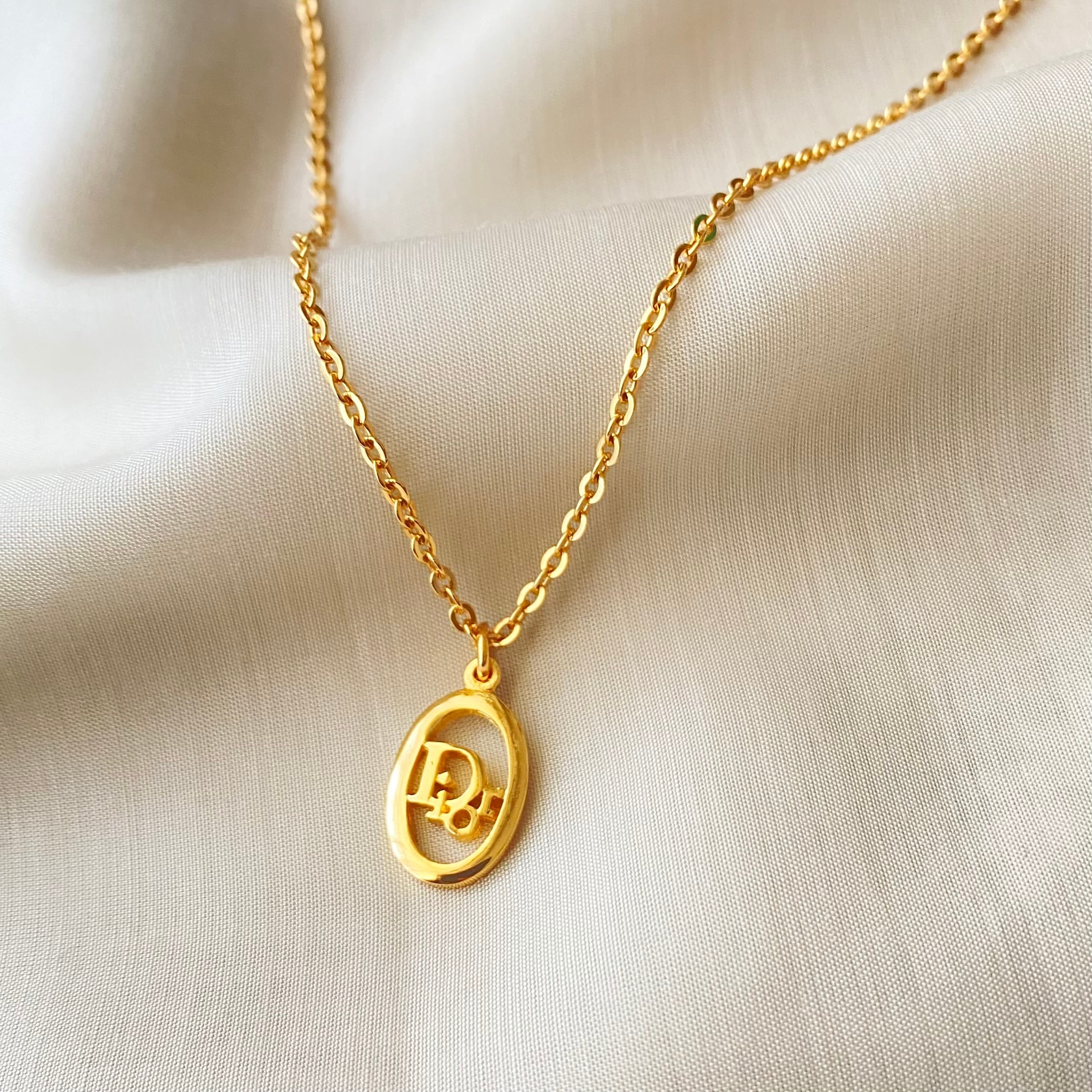 Diorネックレス N6129】Christian Dior logo cut out necklace/クリスチャン