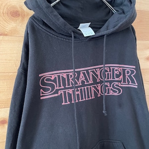 【DELTA】Stranger Things ストレンジャーシングス Netflix ネトフリ ロゴ スウェット パーカー US古着 アメリカ古着