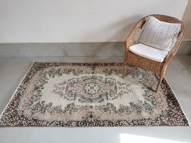 Turkish rug 210✕113cm No.383