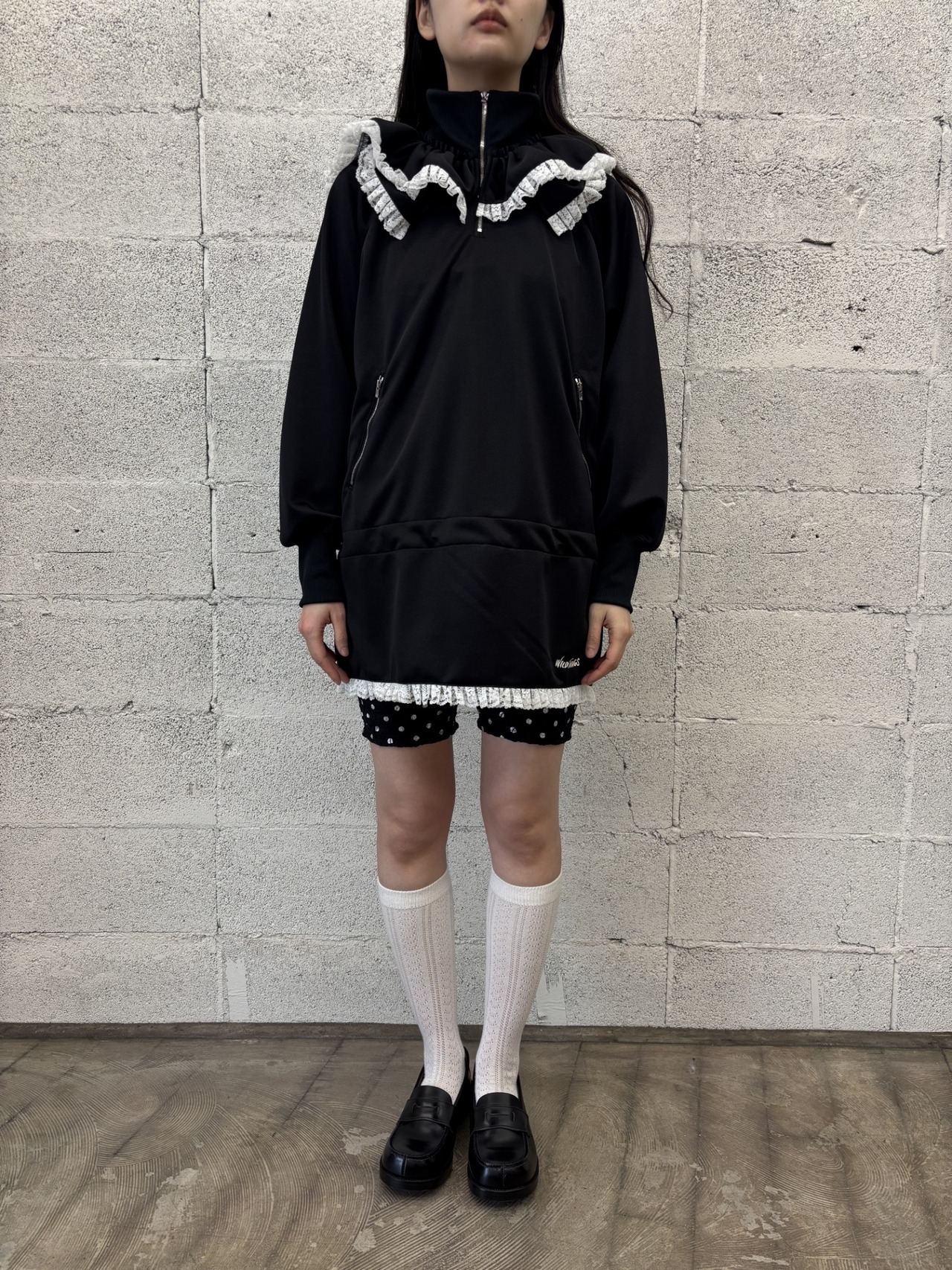 WILD THINGS Sailor collar hoodie