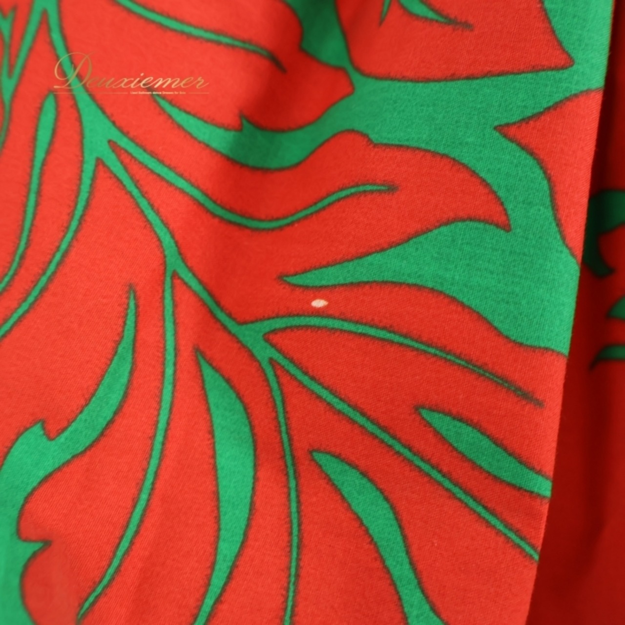 フラダンス 衣装 パウスカート グリーン系 フラ ダンス シングル ハイビスカス柄 緑 赤 ハワイアン アロハ 鮮やか 華やか かわいい ハワイアンプリント スカート ふんわり レッド系