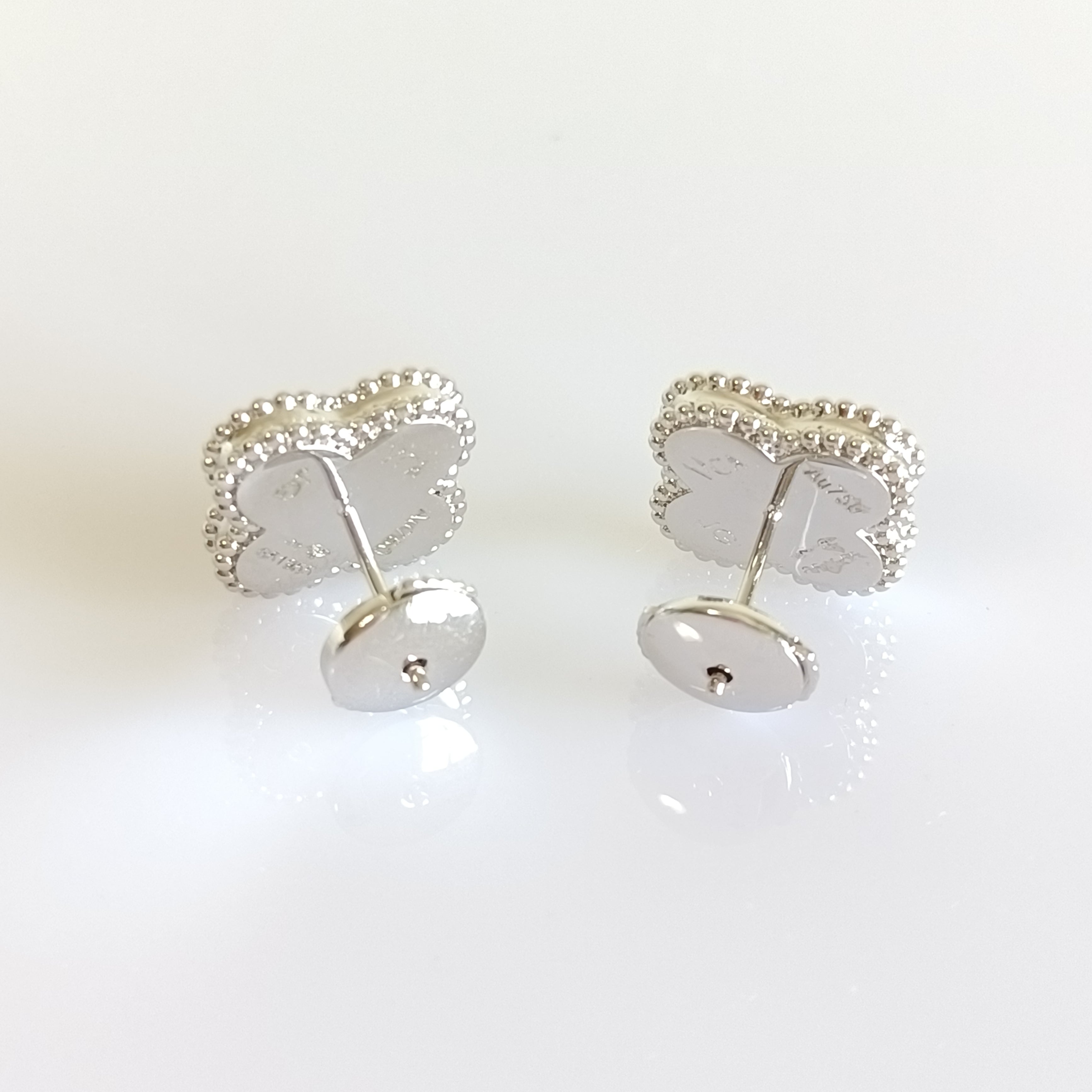 オニキス ホワイトゴールド クローバースタッドピアス 15mm | olive&caty