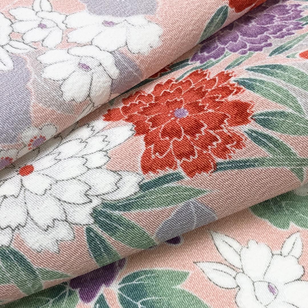 単衣 小紋 華やかな花模様 曙色 縮緬 K-5254 単衣 小紋 華やかな花模様 曙色 縮緬 K-5254 - メルカリ