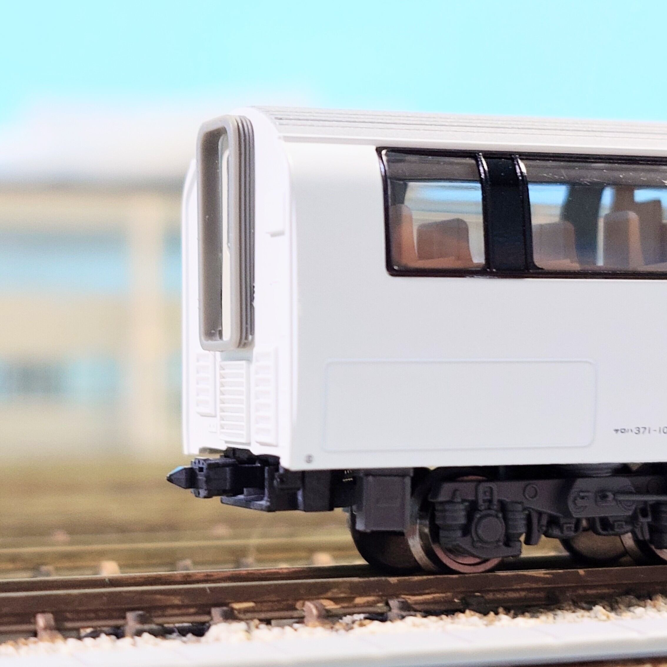 マイクロエース 371系（あさぎり）」用トイレタンク、車端部床下機器