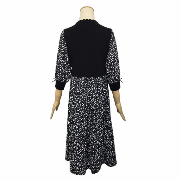 2026 スーパービューティー⭐️花モチーフニット ×ドット柄ワンピース44 30%OFFセール】スーパービューティー ニット切替 ドット柄ワンピース