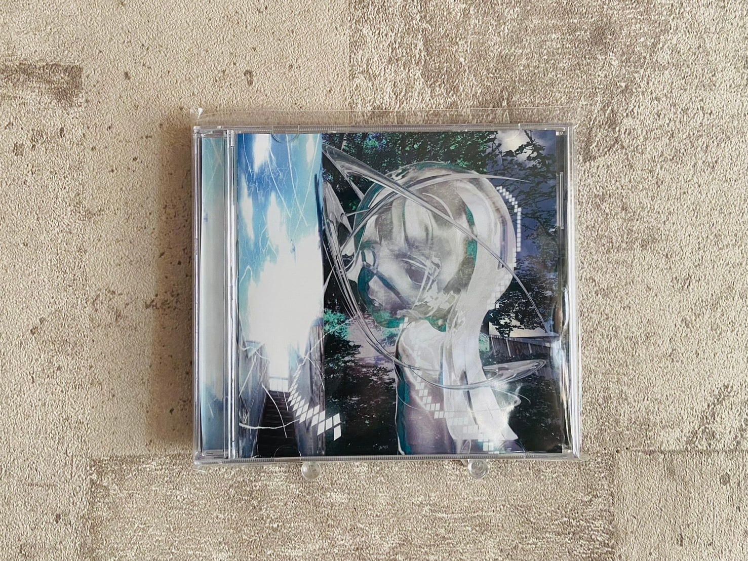 Blurred City Lights 『Utopia / Dystopia』 | HOLIDAY! RECORDS DISTRO