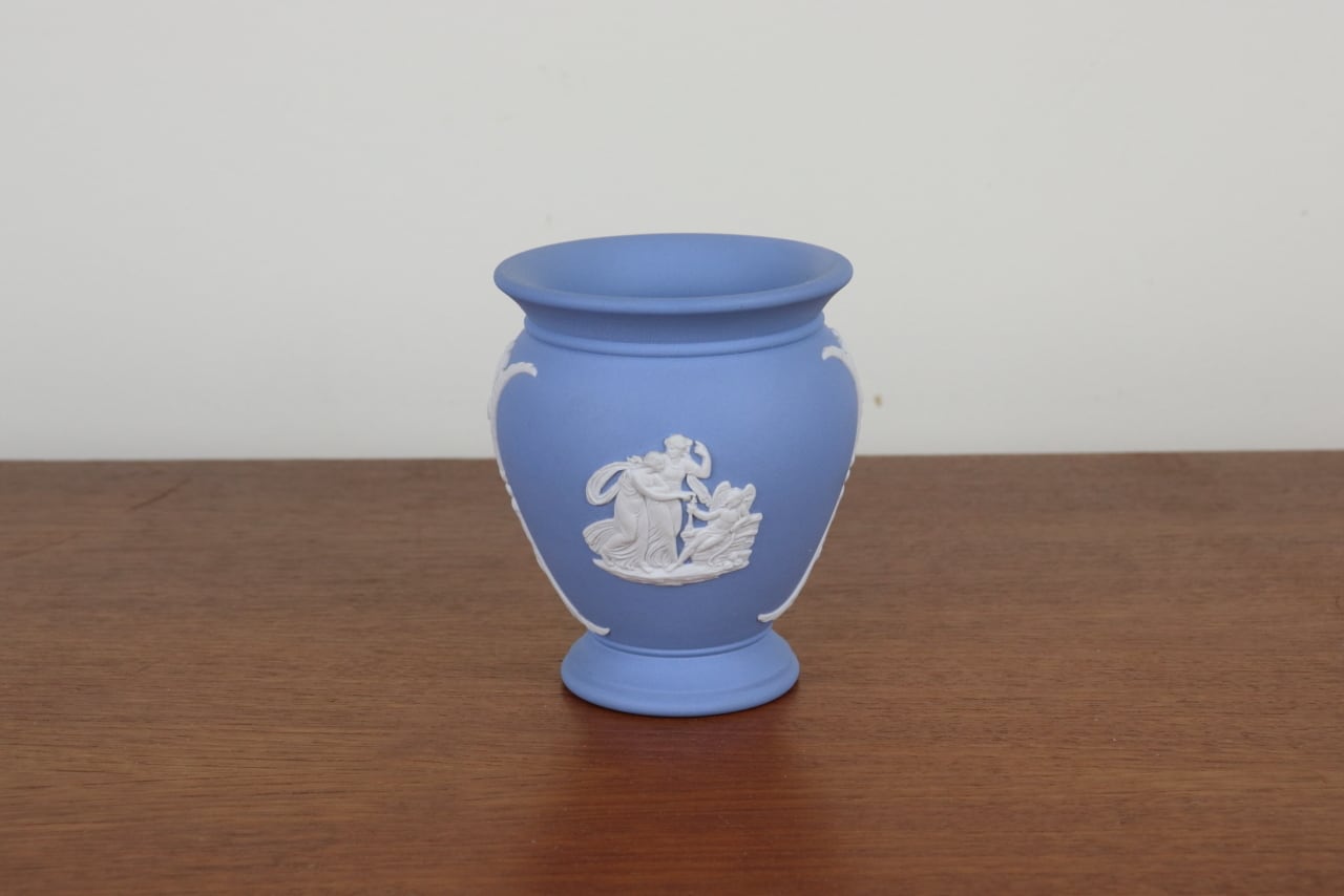 Wedgwood/ウェッジウッドジャスパーペールブルー花瓶