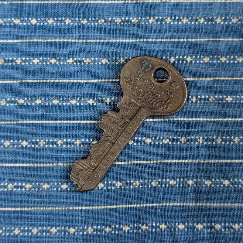 1933年 シカゴ・ワールド・フェア 鍵 記念 スーベニア ビンテージ 1933 CHICAGO WORLD'S FAIR Souvenir Key -B- | Wonder Wear