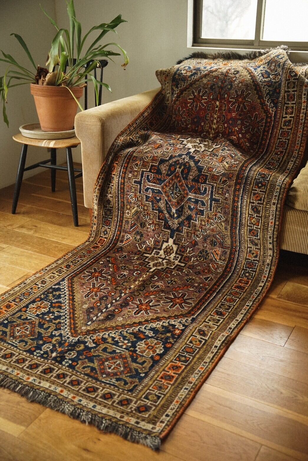1200-Semi Antique Khamseh rug