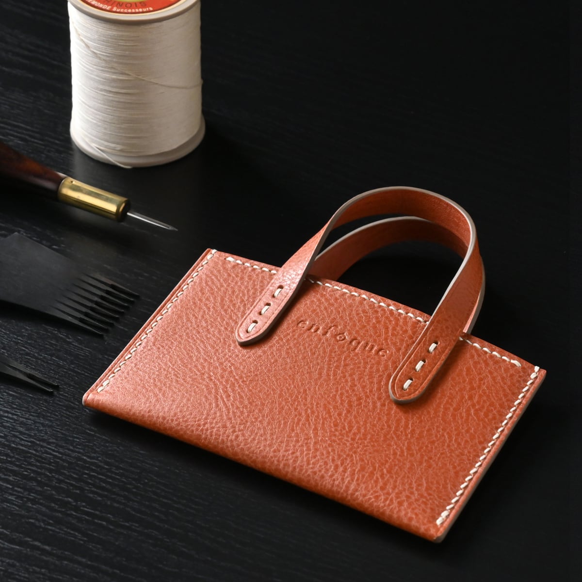 手縫い仕立てのカードケース&バッグチャーム イタリアンレザー キャメル