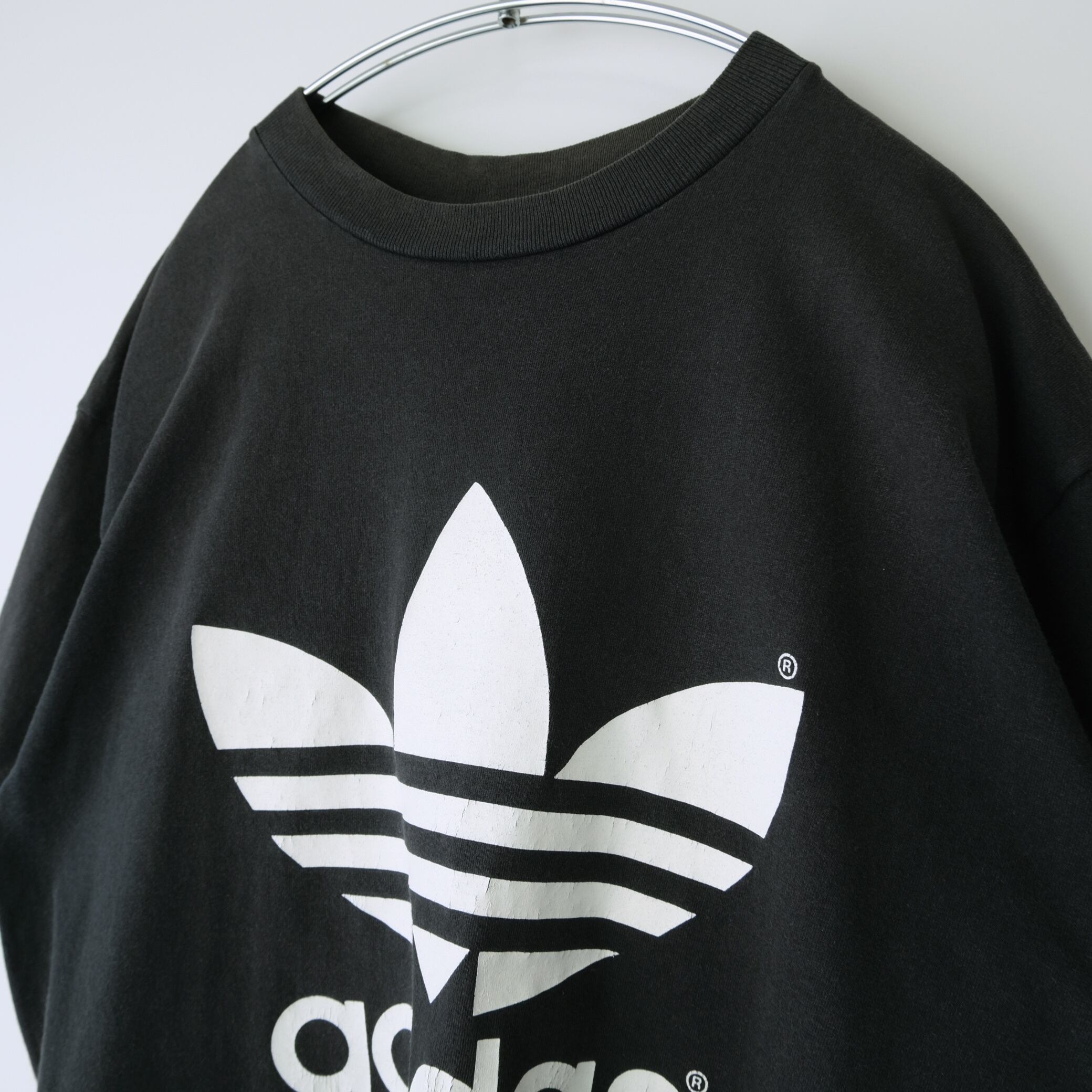 【adidas】90's USA製 プリントロゴ半袖Tシャツ 黒 M