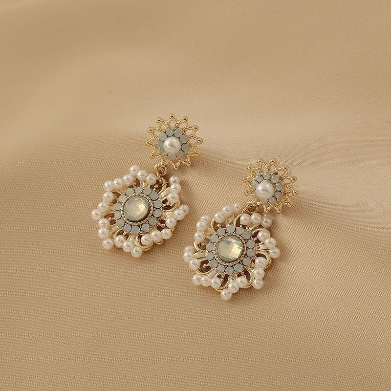 パールビジューピアス 24126