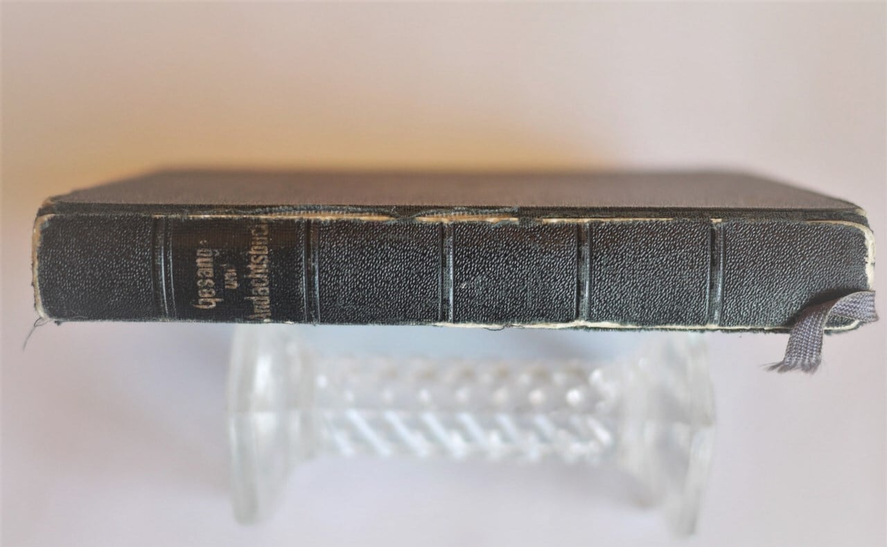 古い祈祷書＆聖歌本 Gesang und Andachtsbuch 1937年 | こりすのパン屋