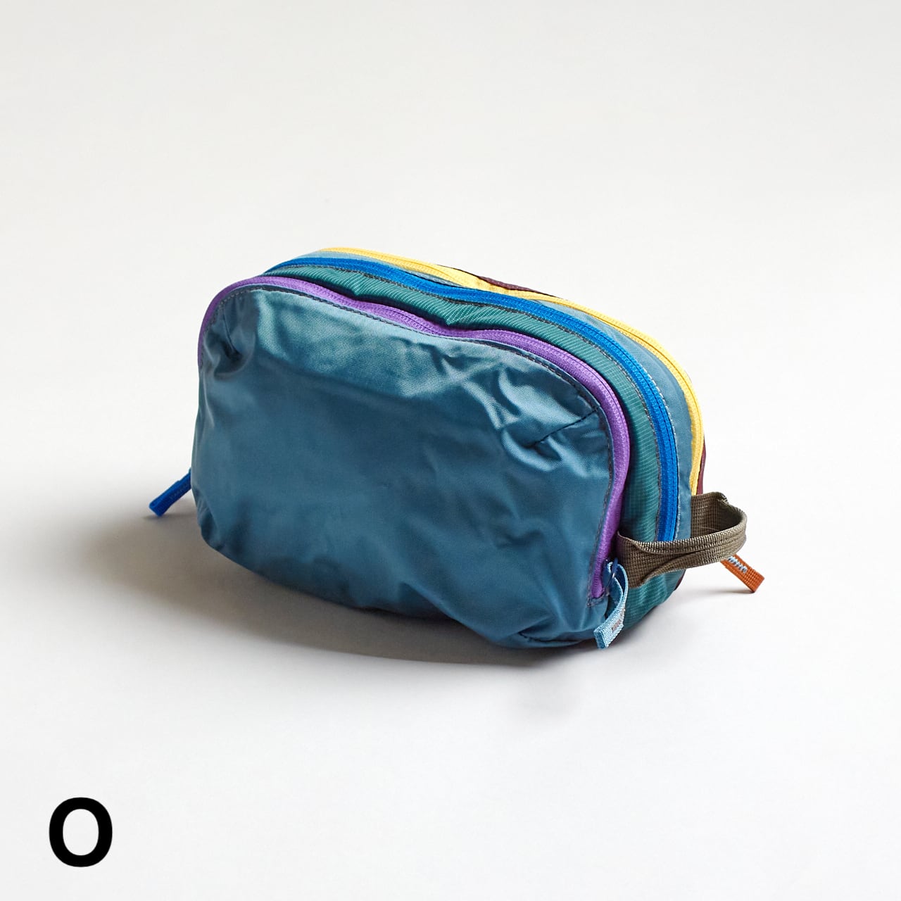 Cotopaxi（コトパクシ）Nido c/#O Accessory Bag - Del Día ポーチ