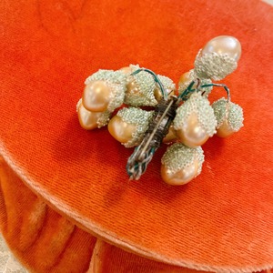 40’s 50’s acorn broach