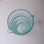 再生ガラスのピッチャー