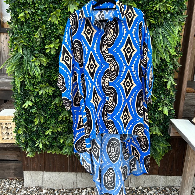 アフリカンティストデザインブラウス