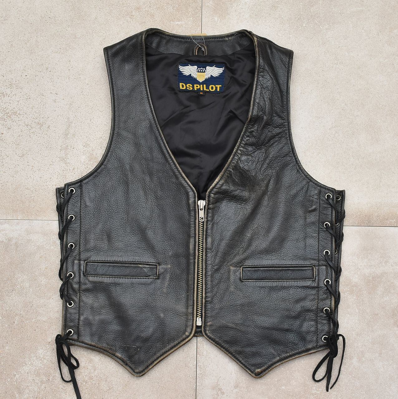90's DS.PILOT black leather design vest | 古着屋 grin days memory