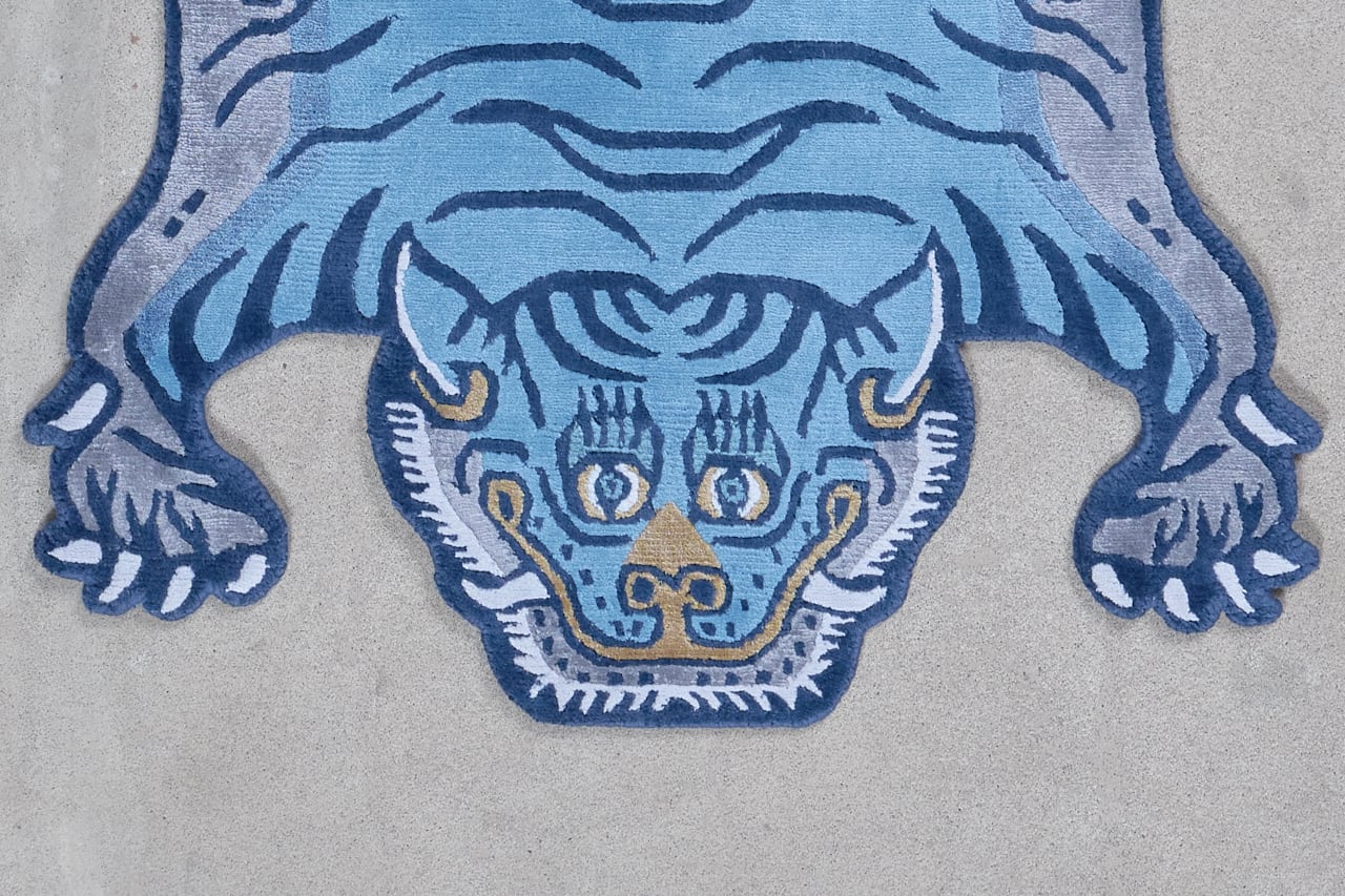 Tibetan Tiger Rug 《Sサイズ•シルク・オリジナル3・レイニーブルー482