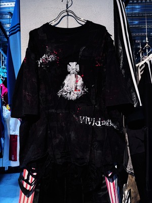 "vivid notes"Orb skull iconic design coating black T-shirt