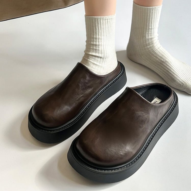 レザーライクプラットフォームサボ A01961