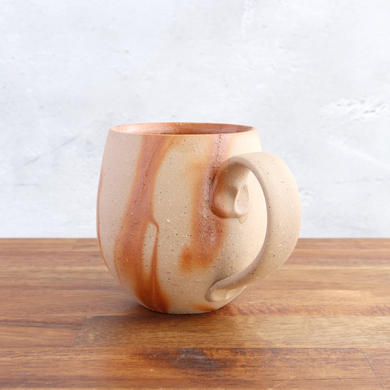 備前焼 マグカップ（丸）【緋襷 / ヒダスキ】 | 備前焼 焼きもん屋
