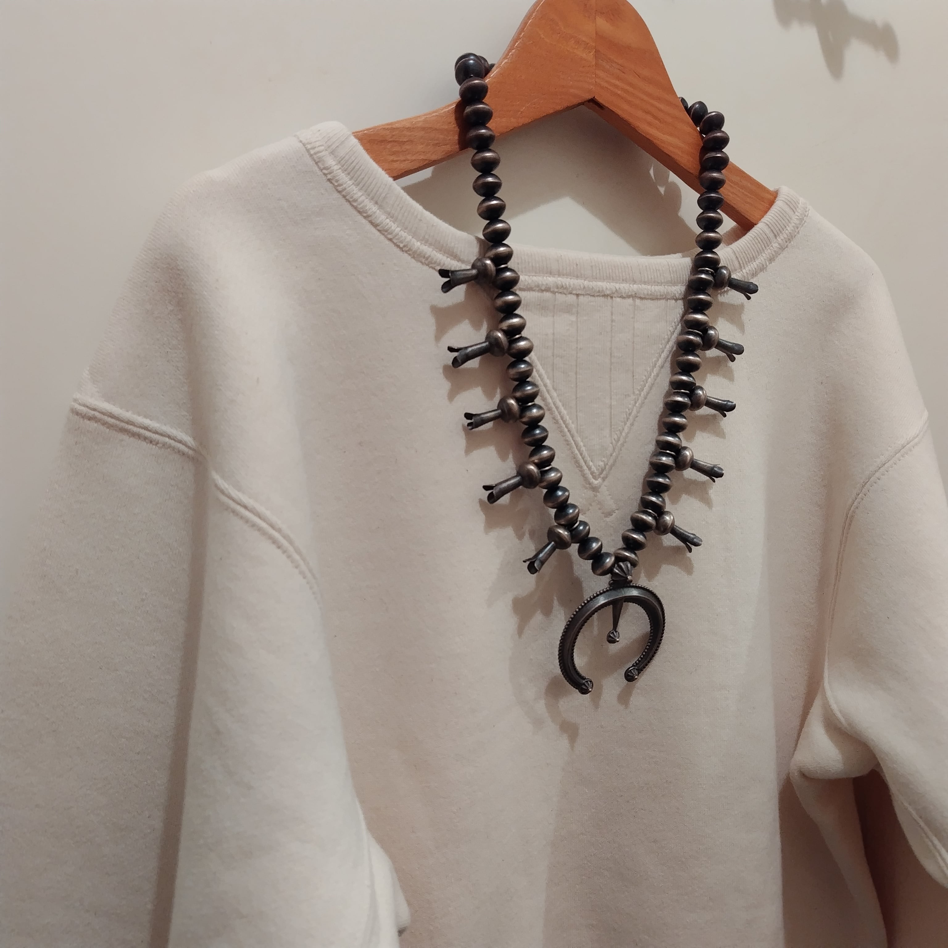 インディアン ナジャ シルバー ネックレス ナバホ ナジャ シルバーネックレス インディアンジュエリー