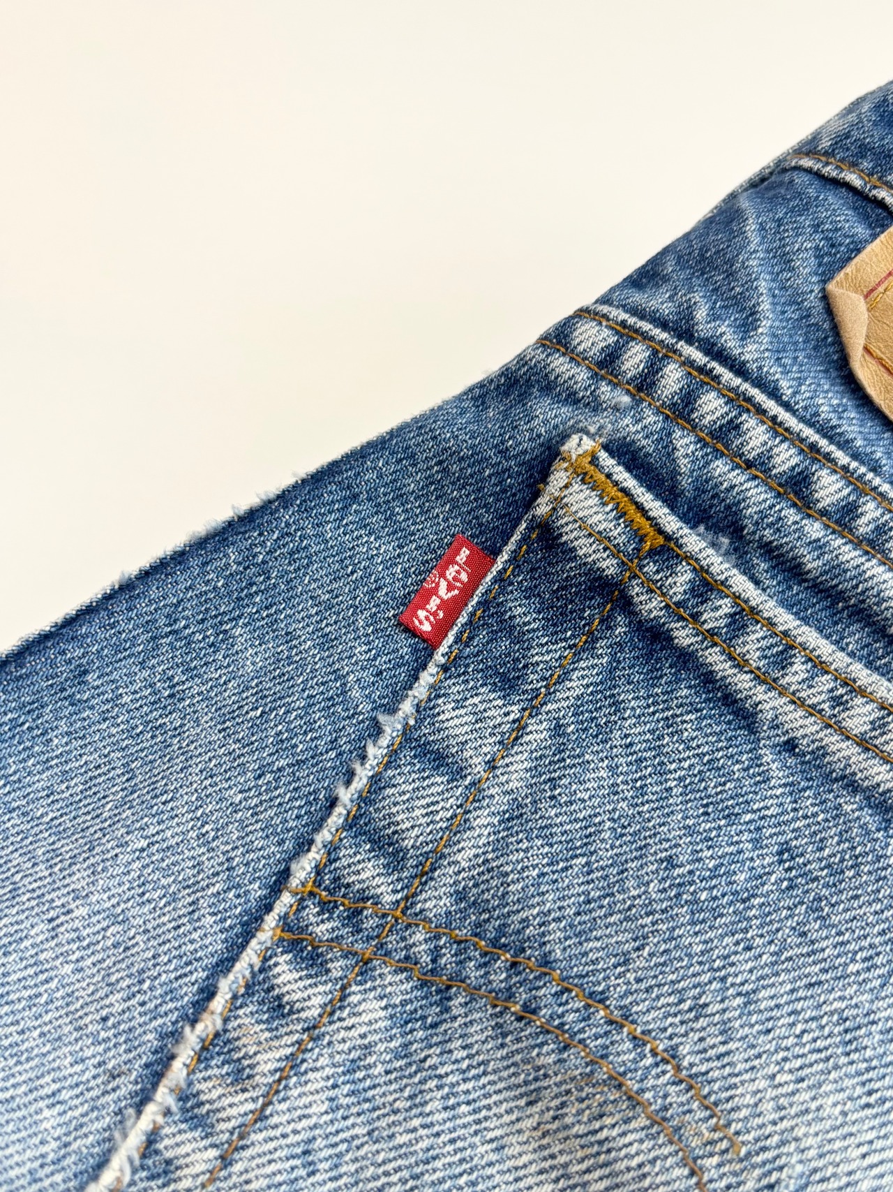 90s Levi’s 505 DENIM PANTS MADE IN USA Size W32L32→W31L31