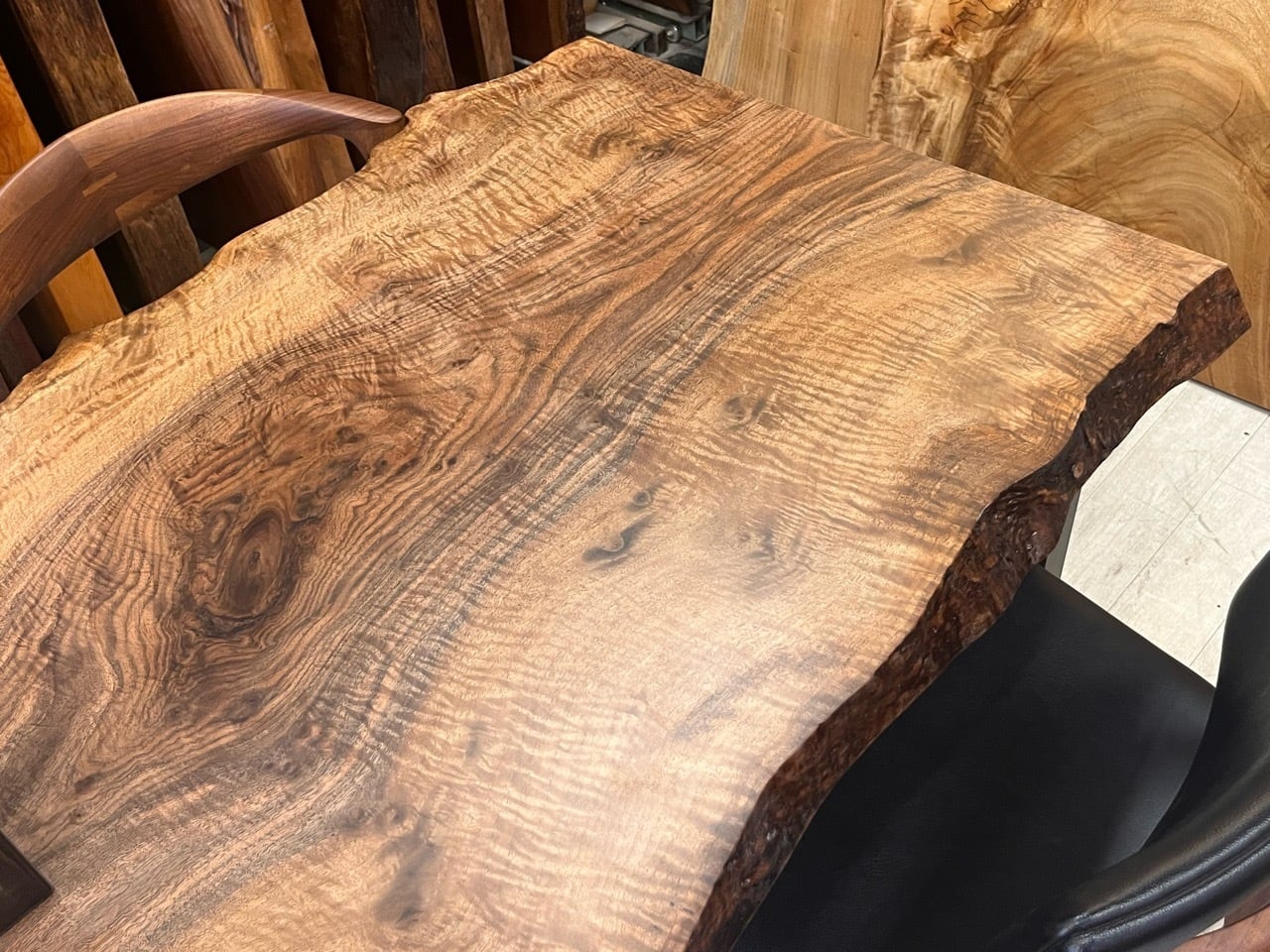 Premium】バストゥーンウォールナット_2060×780-730-670×50_浅草本店_