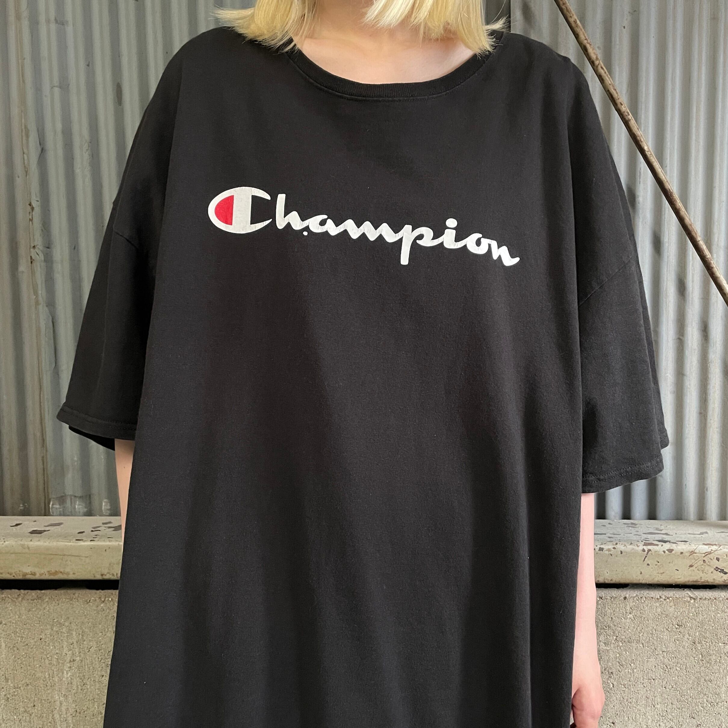 スーパービッグサイズ Champion チャンピオン フロント ロゴプリント T