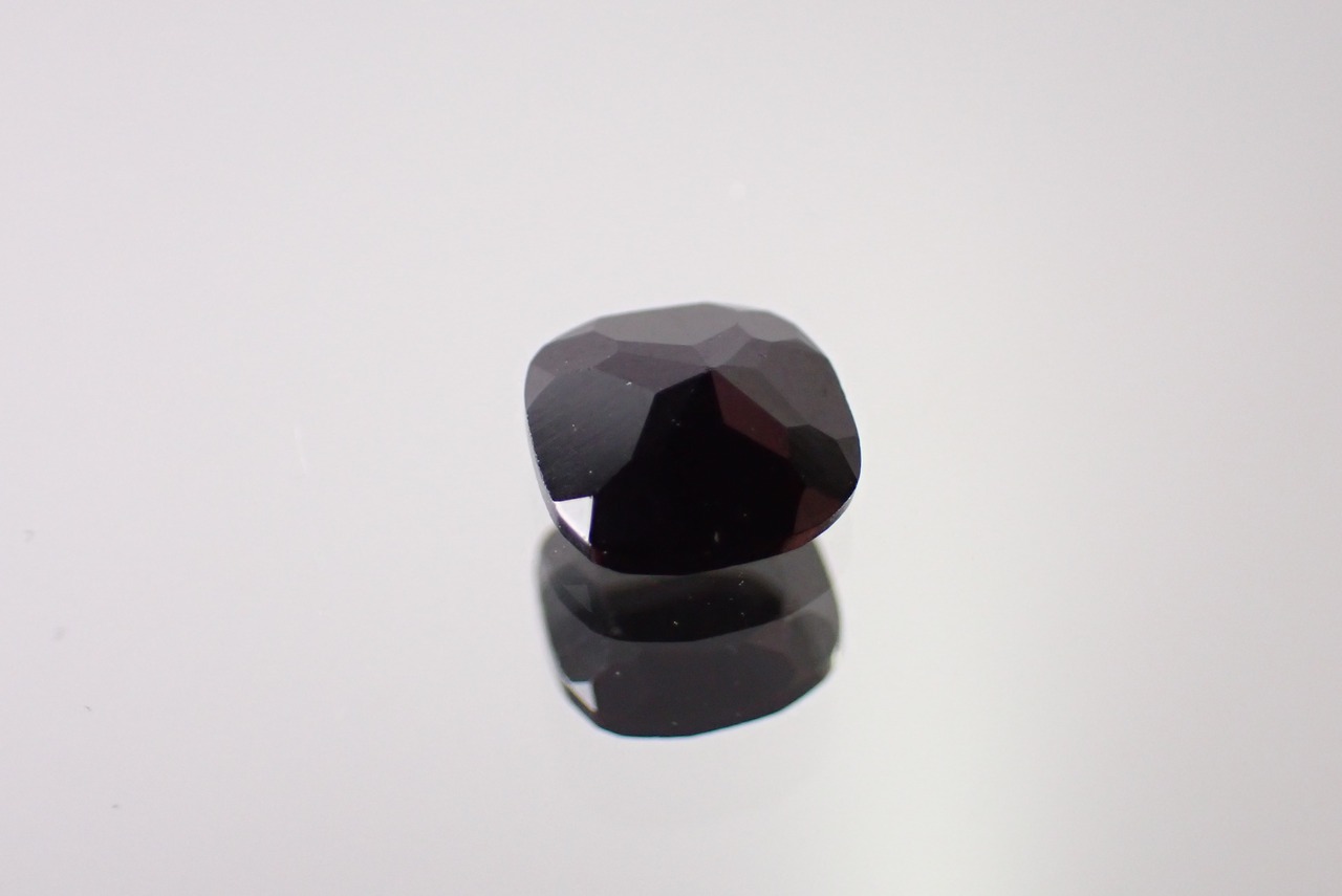 ブラックスピネル　1.20ct　[C5‐602]