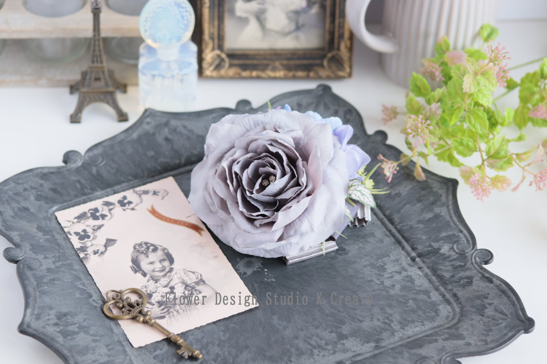 グレーローズとプリーツリボンのコサージュ 卒業式 入学式 卒園式 入園式 フォーマル 謝恩会 ママコーデ 発表会 結婚式 コサージュ グレー