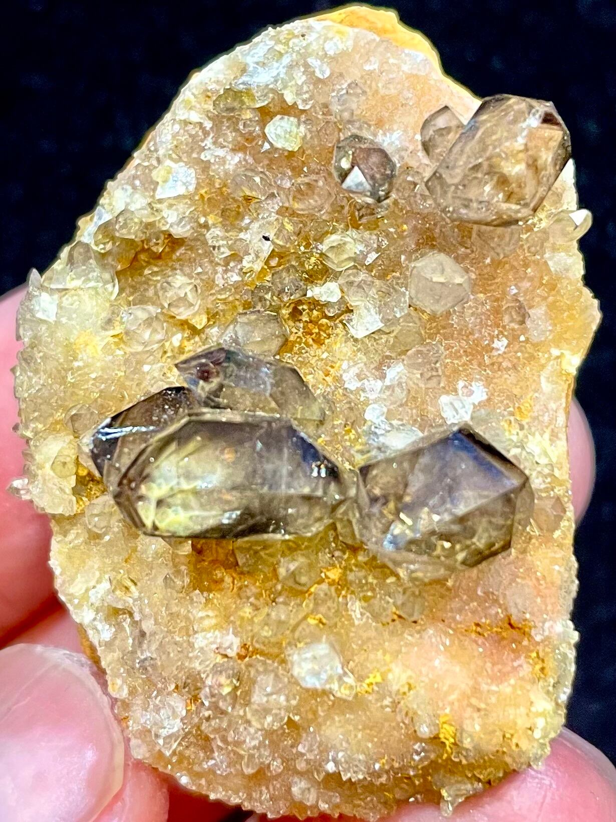 8) アボリジニー「レムリアン・ドリーム」スモーキー・ダイヤモンド母岩付き