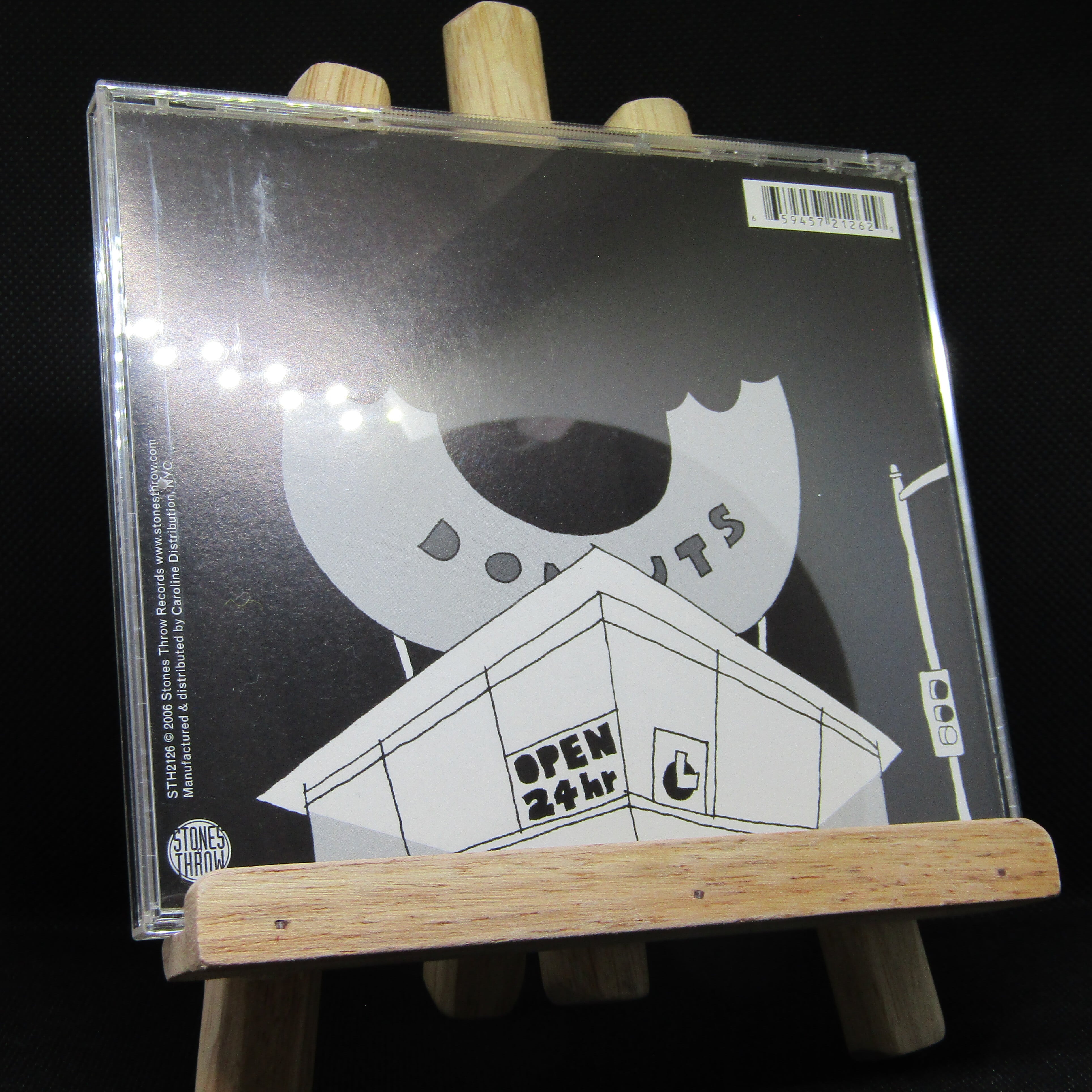 J Dilla / Donuts | THE RADIO SHOPPING