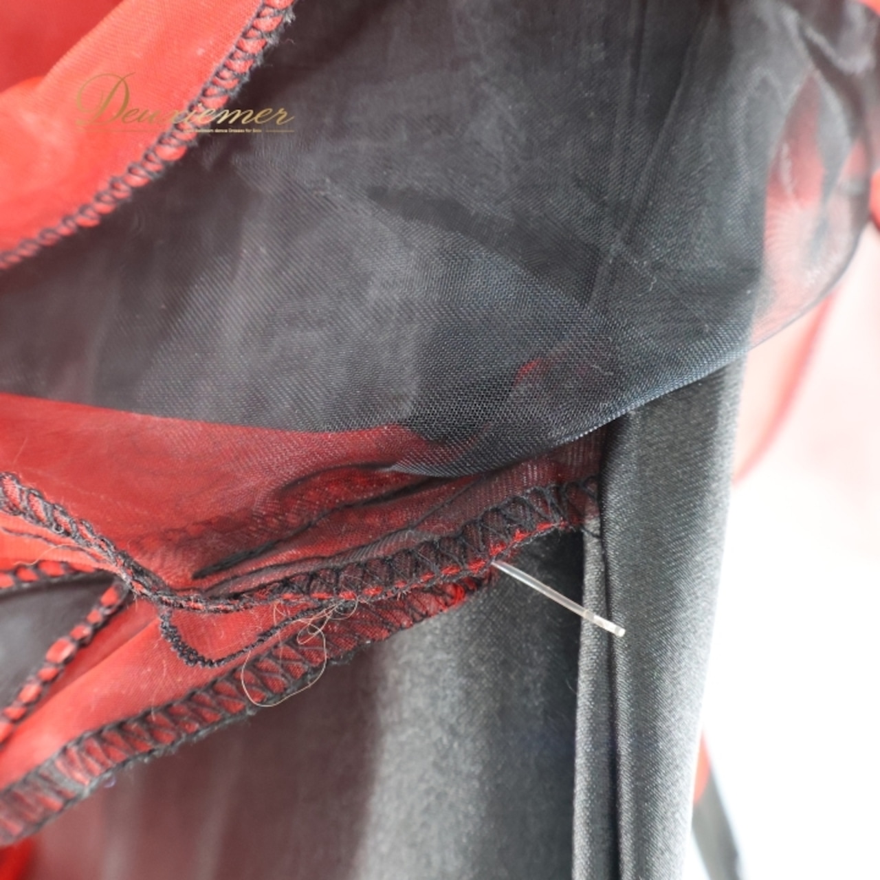 社交ダンス 衣装 ワンピース ドレス 水玉 ドット 赤 黒 フリル レース パーティ 発表会 ブラック系 レッド系 ふんわり スカート ロングドレス ジャズダンス ダンスパーティ 発表会用 ファッション フォーマル レディース おしゃれ かわいい フェミニン 上品