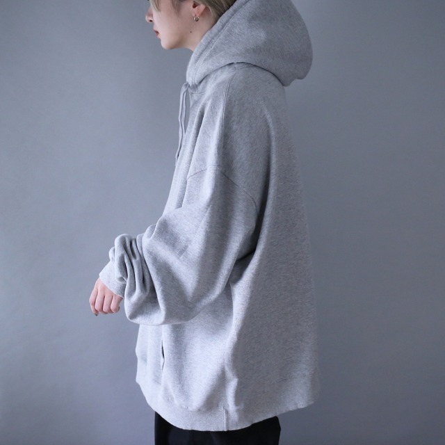 "Champion" light gray color over silhouette sweat parka