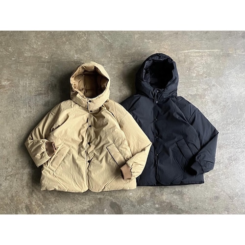 ARMEN(アーメン) Nylon/Cotton Reversible Down Snap Front Hooded Jacket