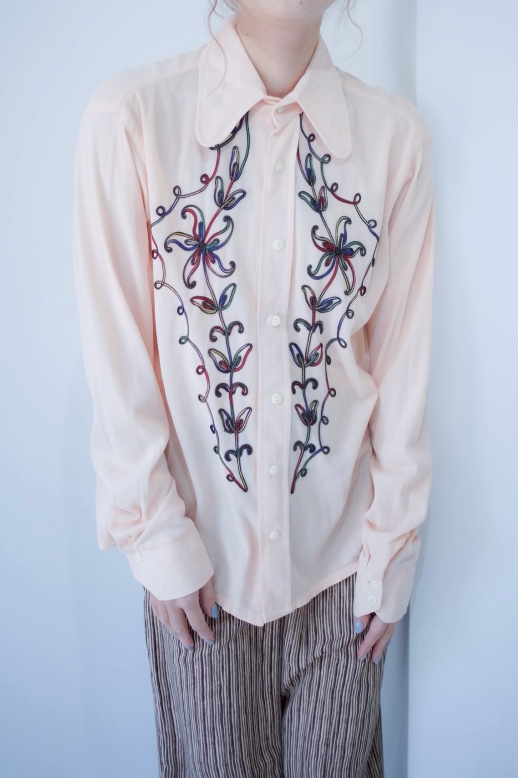 flower embroidery salmon pink shirt