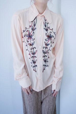 flower embroidery salmon pink shirt