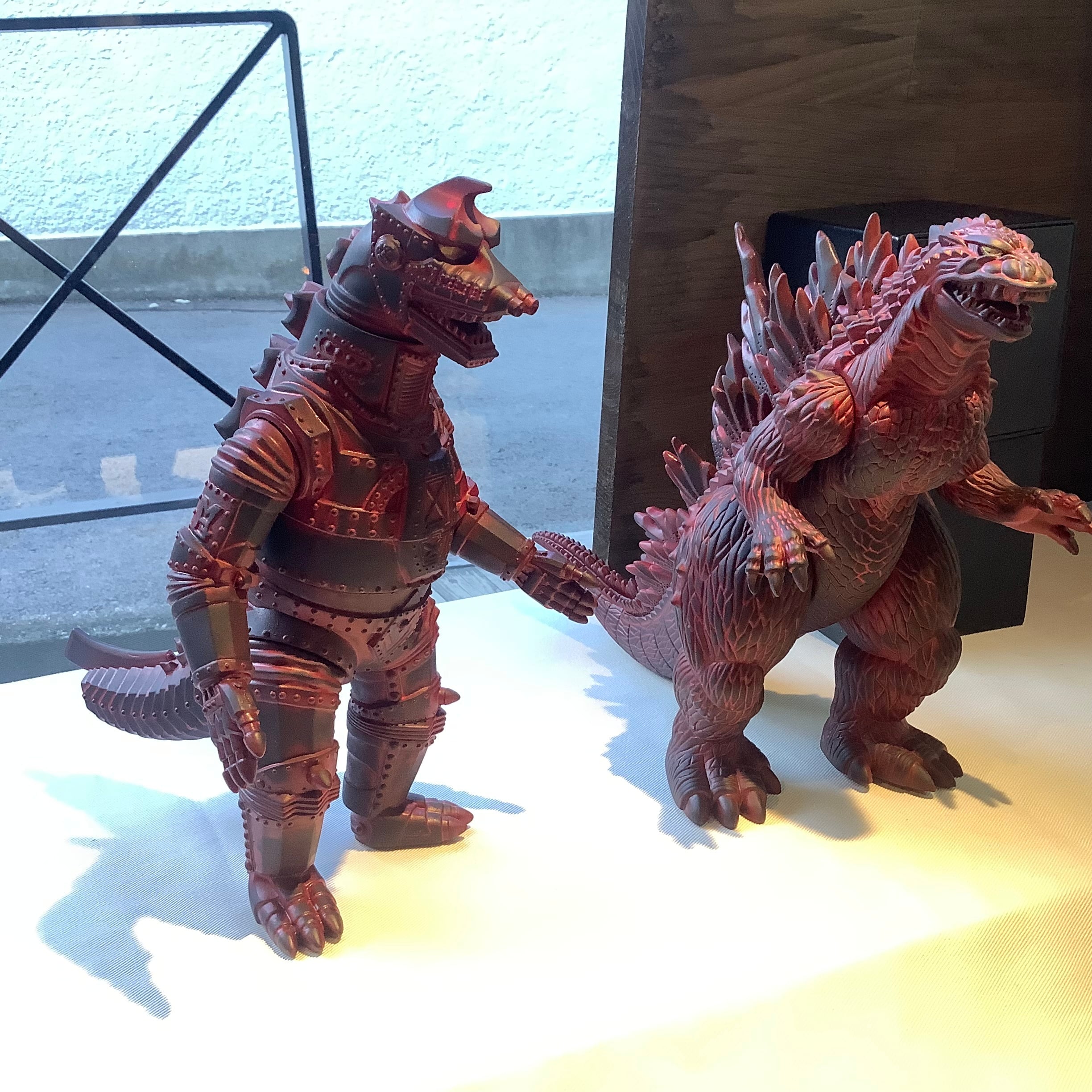 マルサン 350 メカゴジラ MechaGODZILLA paint by Yoshizaka Takashi