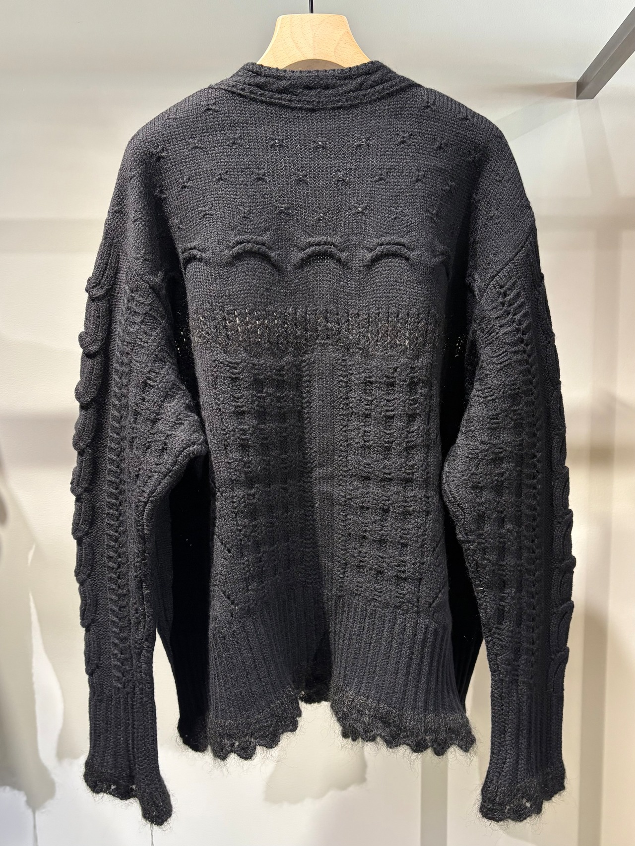 【26AW | WOMEN】Mame Kurogouchi マメ クロゴウチ / トップス / Wool Cable Knit Cardigan  MM26FW-KN094 - 9
