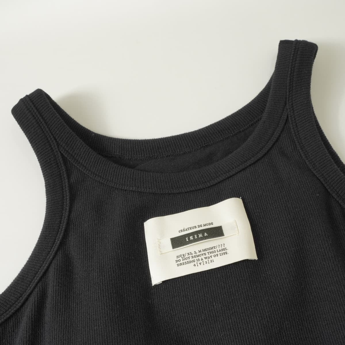 AMERI アメリ DOUBLE TAG TANK TOP ダブル タグ タンクトップ パット付き トップス 黒 | 「フクル」ファッションブランドユーズドセレクトショップ powered by BASE AMERI アメリ DOUBLE TAG TANK TOP ダブル タグ タンクトップ パット付き トップス 黒 | 「フクル」ファッションブランドユーズドセレクトショップ powered by BASE