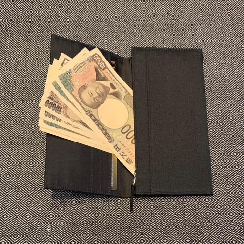 シルク財布　財布　スマート財布　軽い財布　薄い財布　ブラック