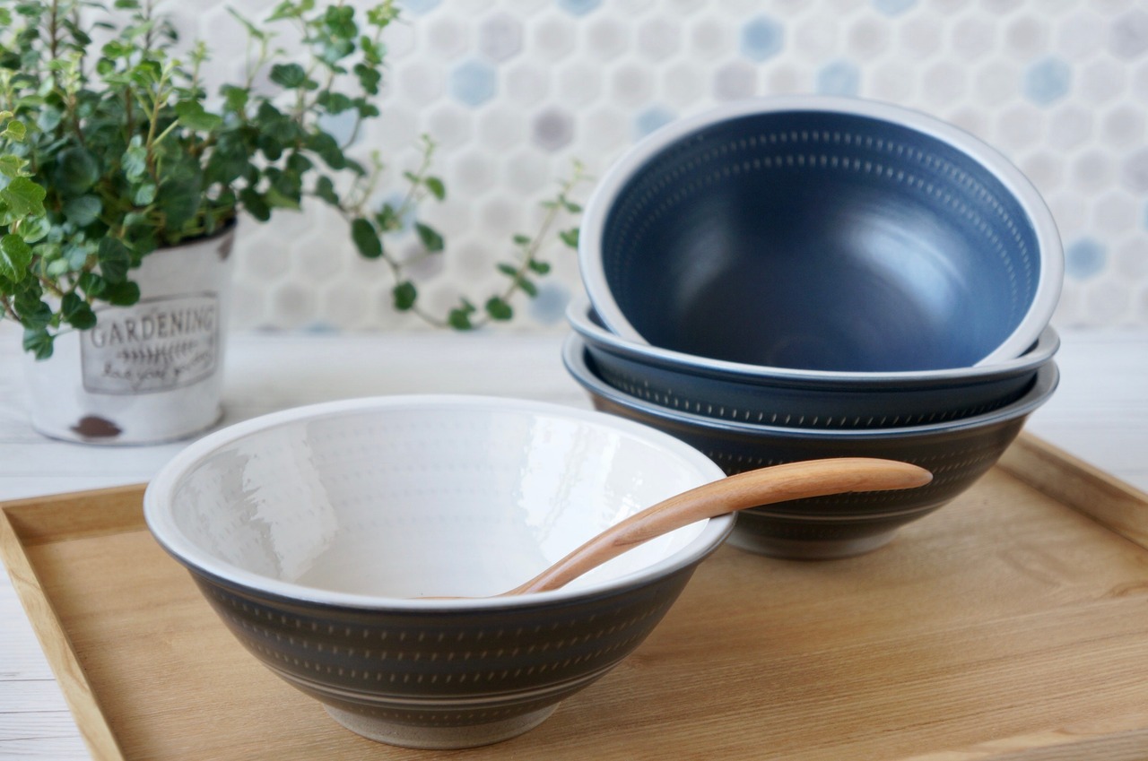 小石原焼 やまぜん窯 深鉢(中)紺/白 ③【13-203】