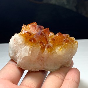 可愛いシトリン原石クラスター