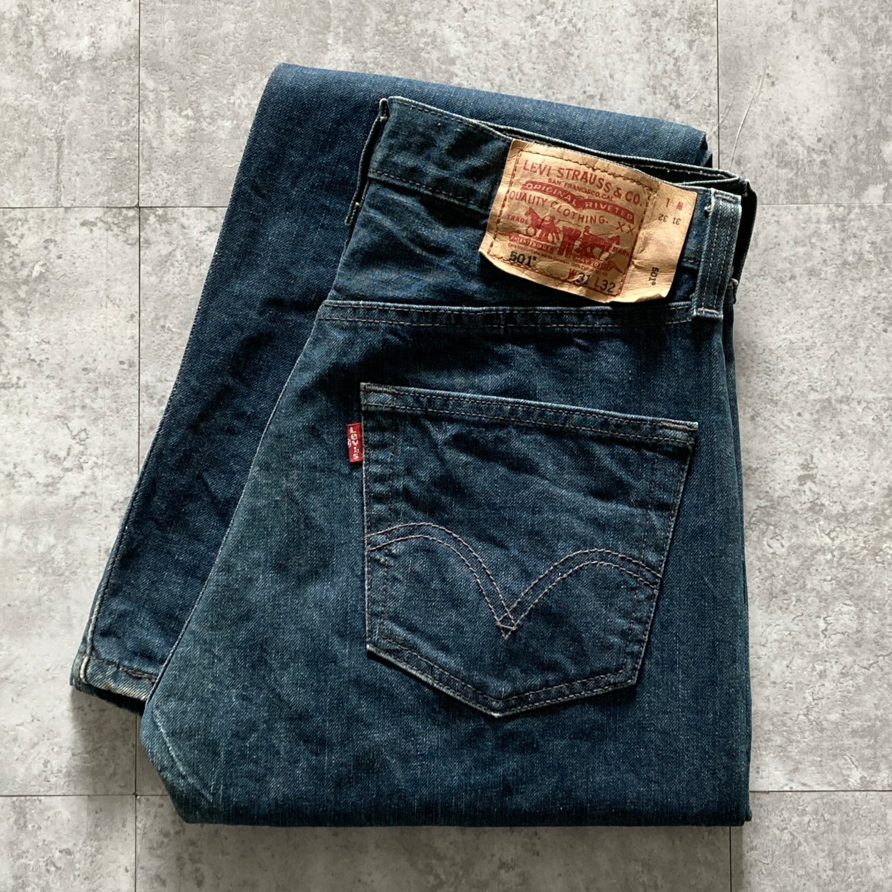 W29 L32】DIESEL ディーゼル レザーパッチ ジッパーフライ 縦落ち ヒゲ
