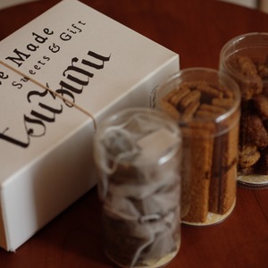 Gift box tea set