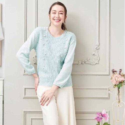 ラメ感とお花が可愛い、すっきりニット♥ギャラリービスコンティ2