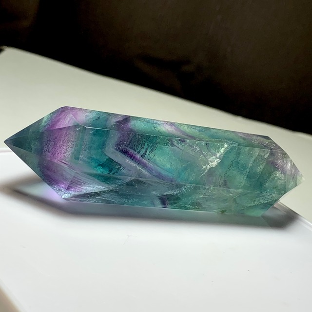 16.透明感高め！可愛い色合いフローライトダブルターミネーテッドポイント